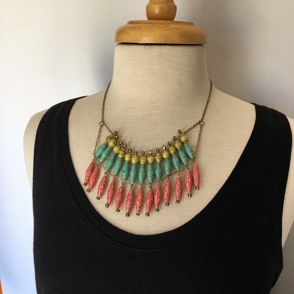 Bright springtime colors paper bead statement necklace - Picture 4 of 10